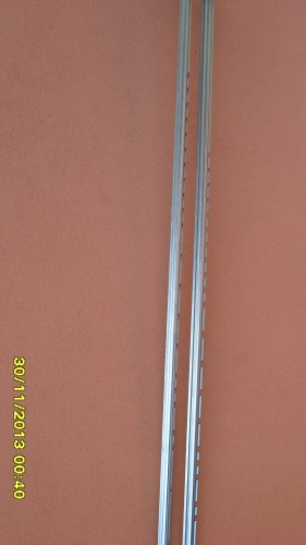 Profile ocynkowane do siatki leśnej 2 m